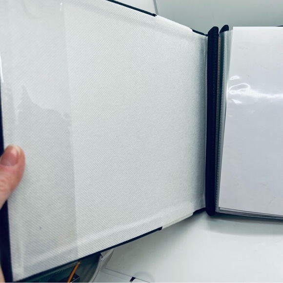 NWT Recollections Scrapbook Album Holds 20 Layouts. 8” x 8”. - Picture 7 of 8